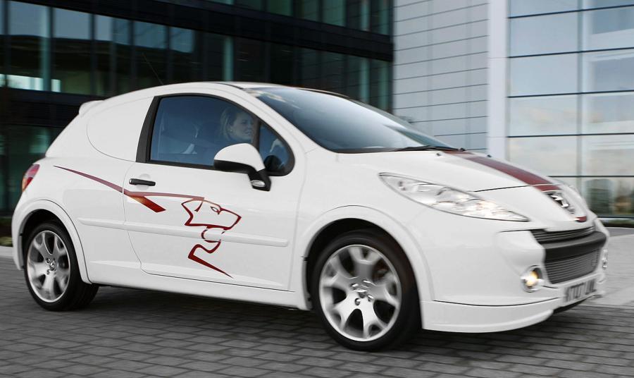  Peugeot 207 Van Sports Accessory Pack 2008 года  (фото 12 из 38)